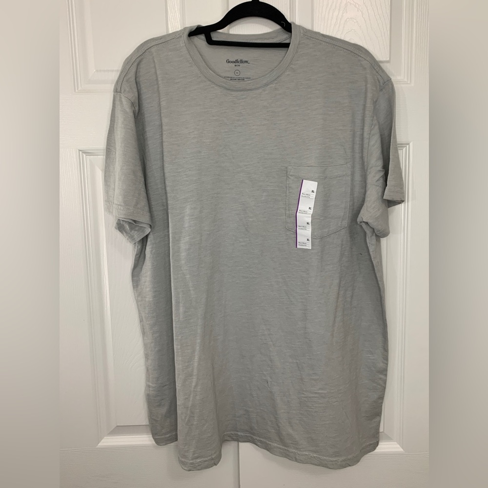 NWT Goodfellow & Co short sleeve T-shirt for men size Xl